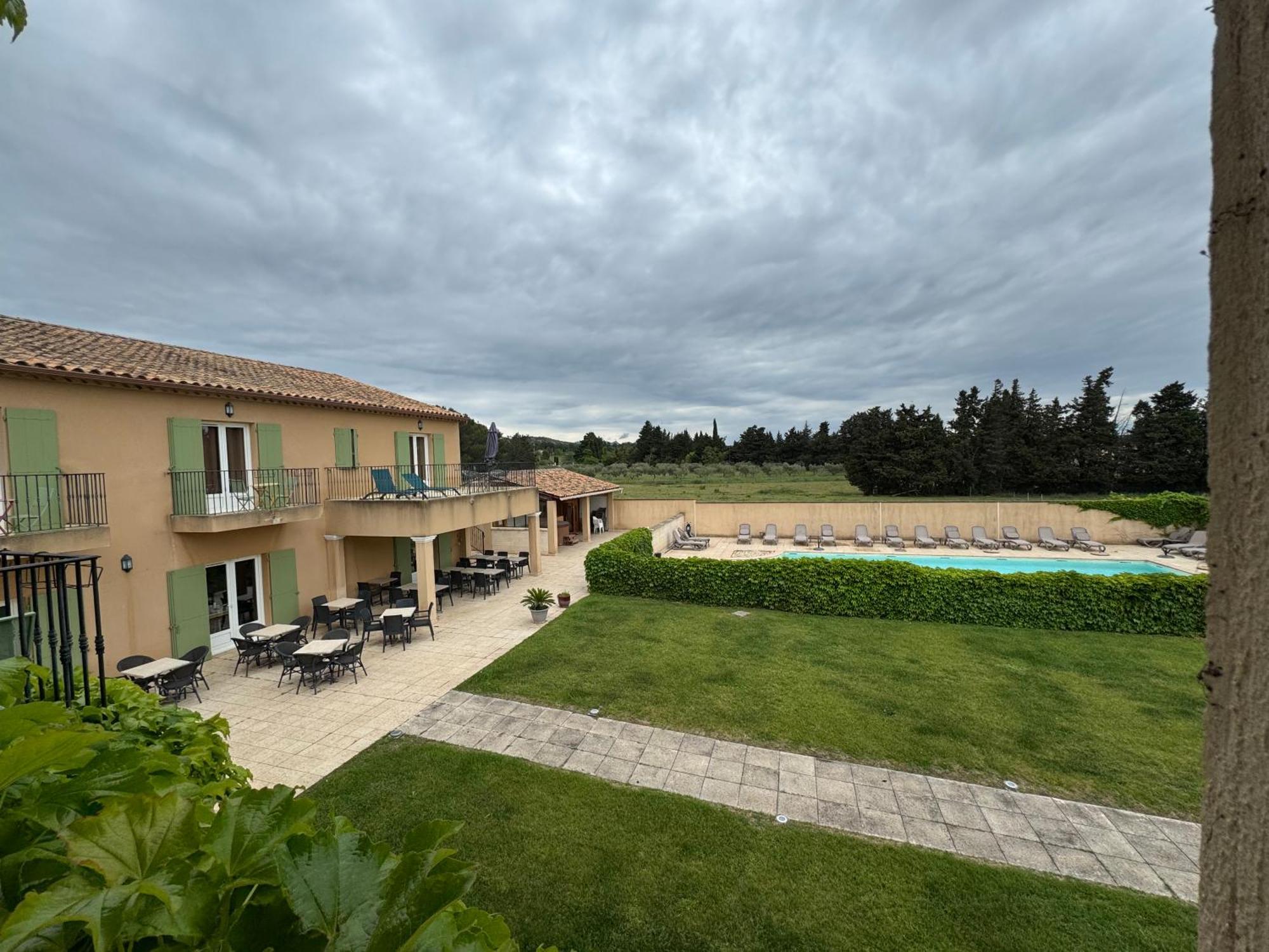 Hotel Terriciae Aux Portes De Maussane Les Alpilles Exterior photo